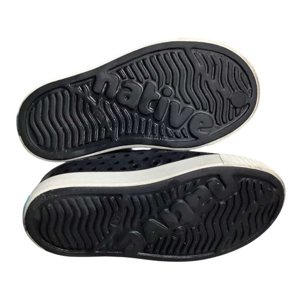 Nordstrom Native Jefferson Slip-On Sneaker. White Perforated Children’s Size C8